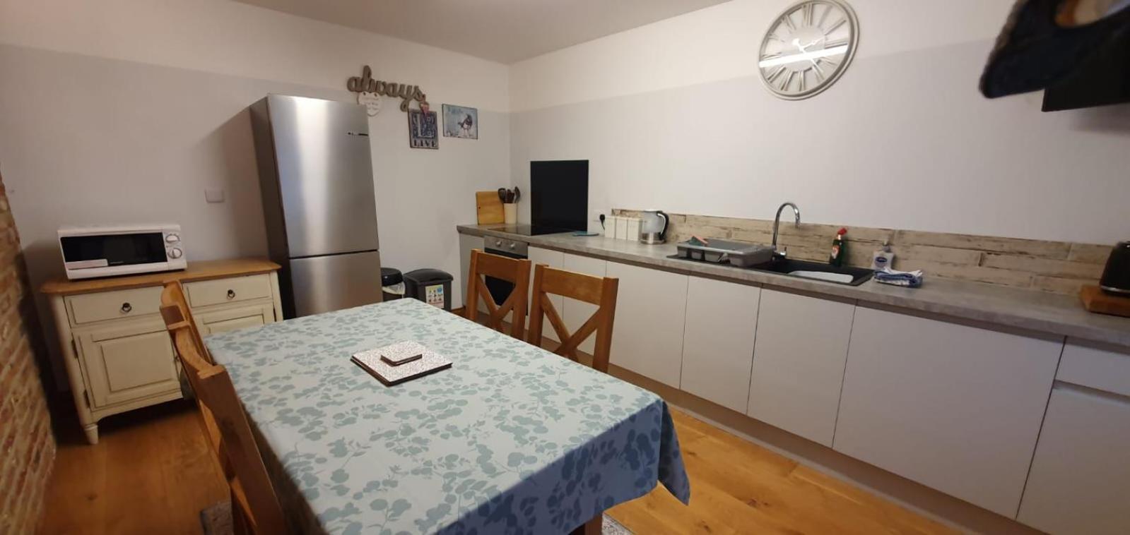 Mulberry Cottage Near Goodwood Chichester Buitenkant foto